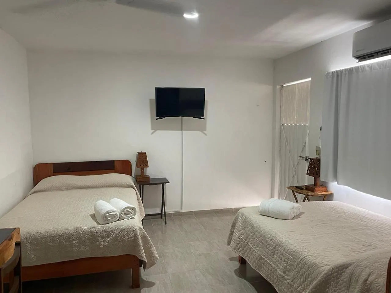 Amplia Casa Colonial En Cancun Holiday home