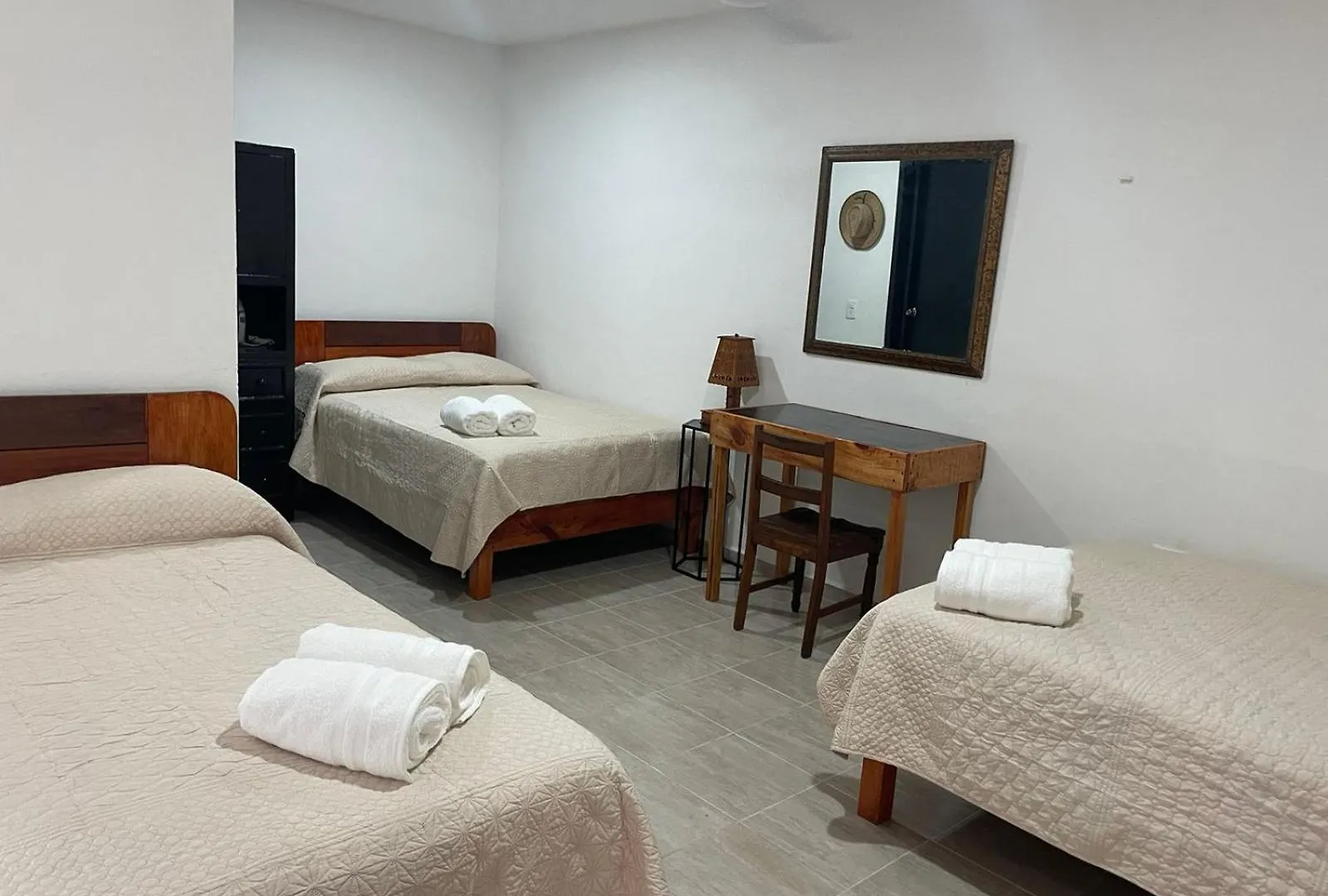 Amplia Casa Colonial En Cancun